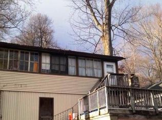 366 Lake Shore Rd, Putnam Valley, NY 10579