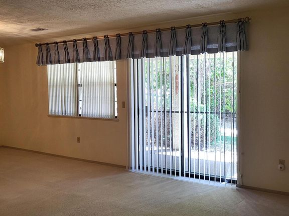 2nd image of 833 Country Club Dr SE APT 1E