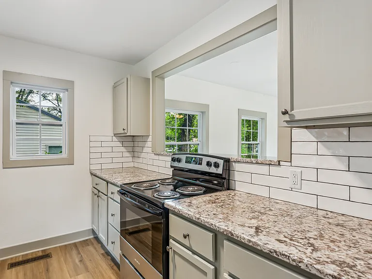 6543 N East Park View St — Photo 8