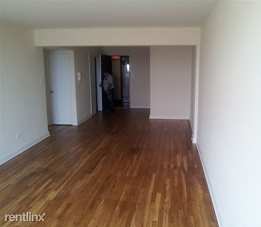 2375 East 3rd St (4L) B