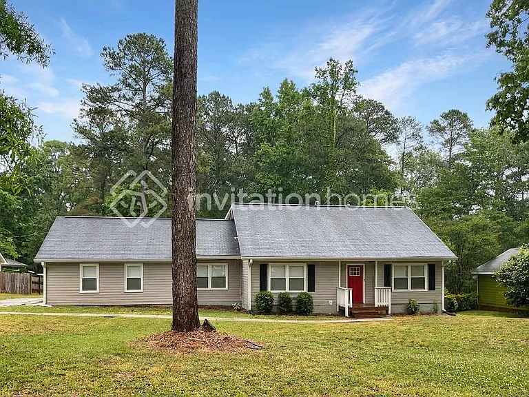 568 Patterson Rd — Photo 1