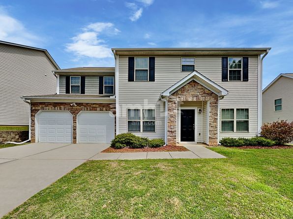 72 Monarch Way