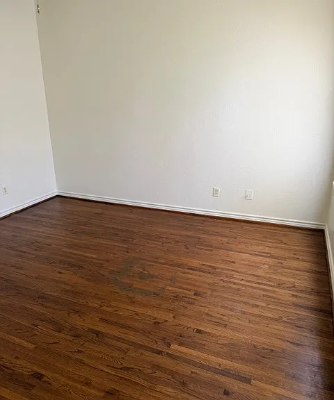 210 W North St #210 — Photo 10