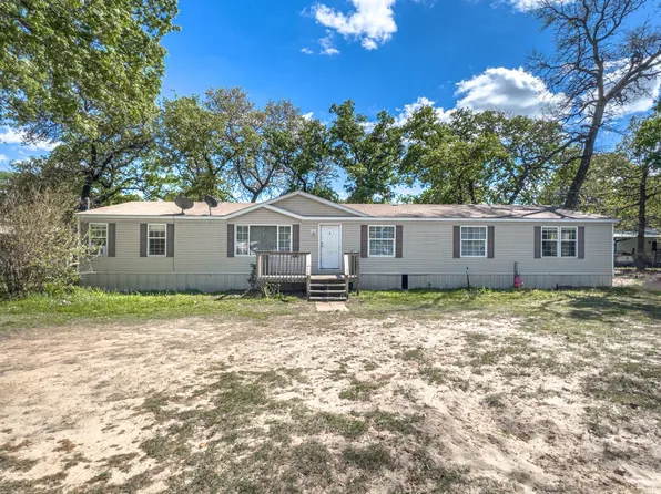 125 County Road 1230, Fairfield, TX 75840