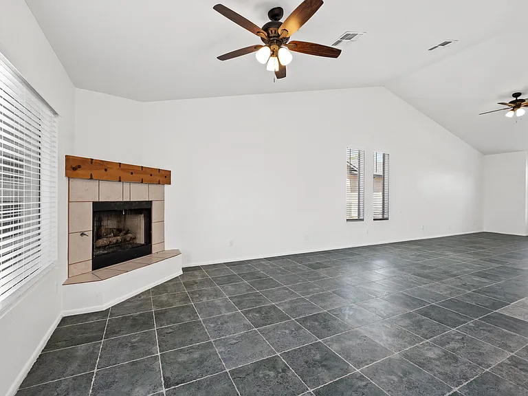 7929 N Supernova Dr — Photo 15