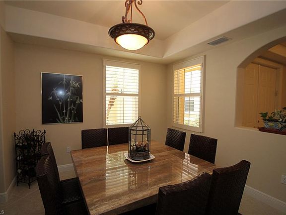 4th image of 545 Avellino Isles Cir #101