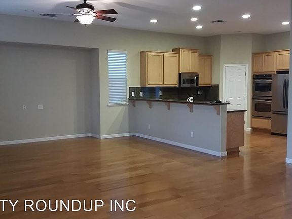 3rd image of 7120 Elvora Way