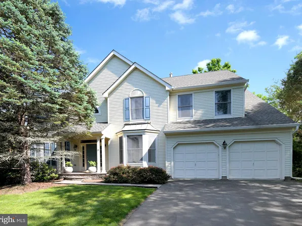 32 Fleming Way, Princeton, NJ 08540