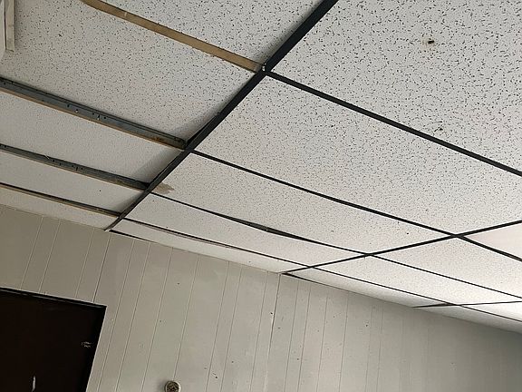 5th image of 48 Bevier St #2
