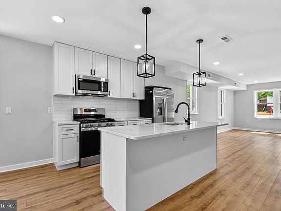 2nd image of 305 Decatur St NW