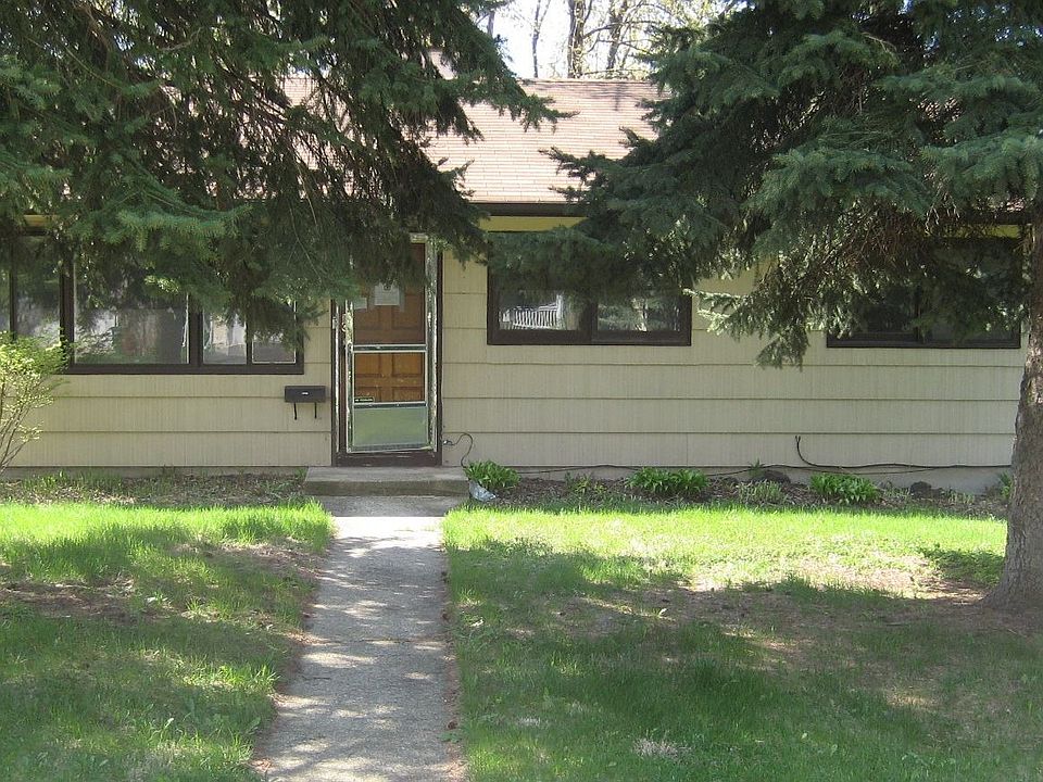 2nd image of 47 W Harding Rd