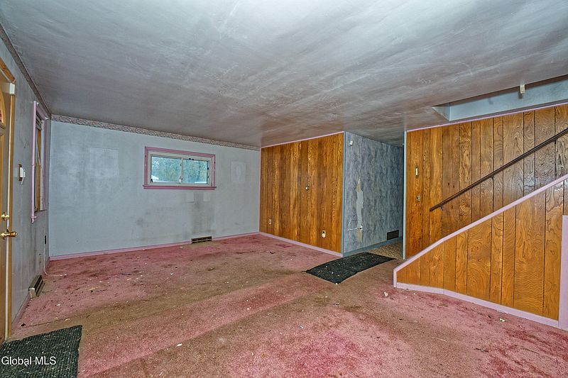 5th image of 318 Chiswell Road