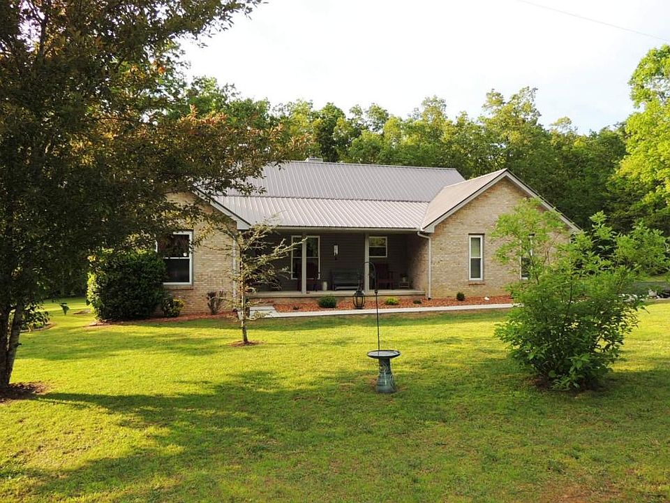 1st image of 495 Poplar Dr