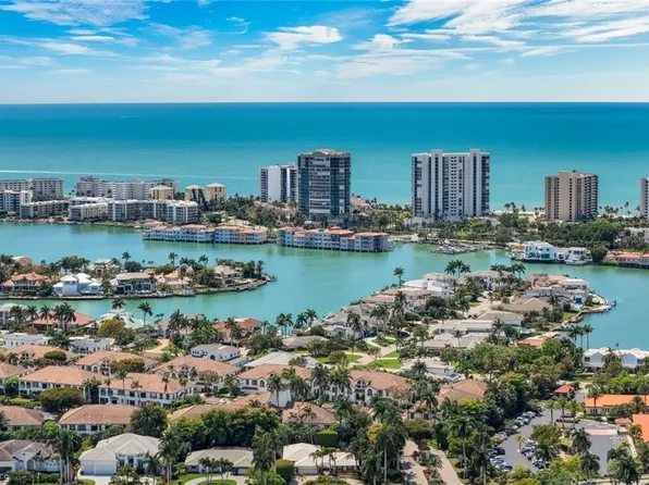 4092 Belair Ln APT 15, Naples, FL 34103