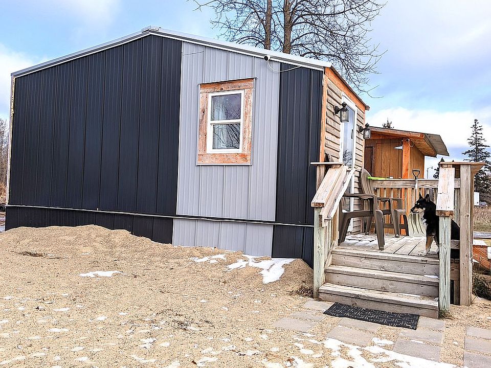 1st image of 28958 Alaska Ln NW