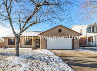 6850 Deer Bluff Dr, Dayton, OH 45424