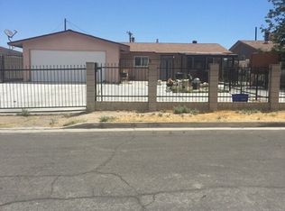217 Plaimore Ave, Barstow, CA 92311