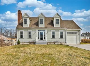 3 Jacqueline Dr, Amesbury, MA 01913
