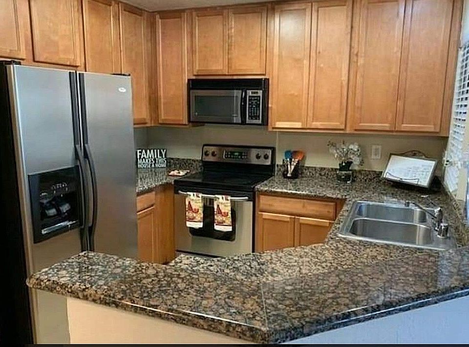 1st image of 78650 Avenue 42 APT 2205