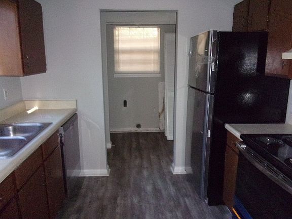 2nd image of 2463 Raymond Diehl Rd