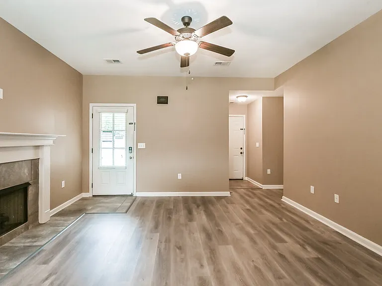 2687 Sapper Ln — Photo 5
