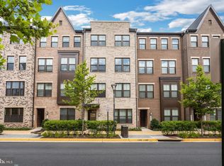 45132 Kincora Dr #45132, Sterling, VA 20166