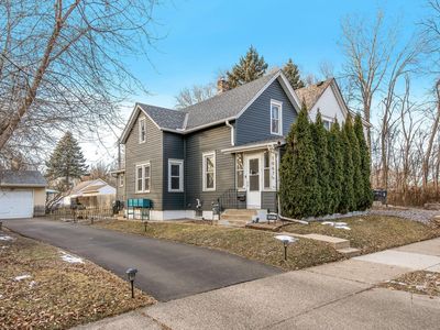 1067 Argyle St, Saint Paul, MN, 55103