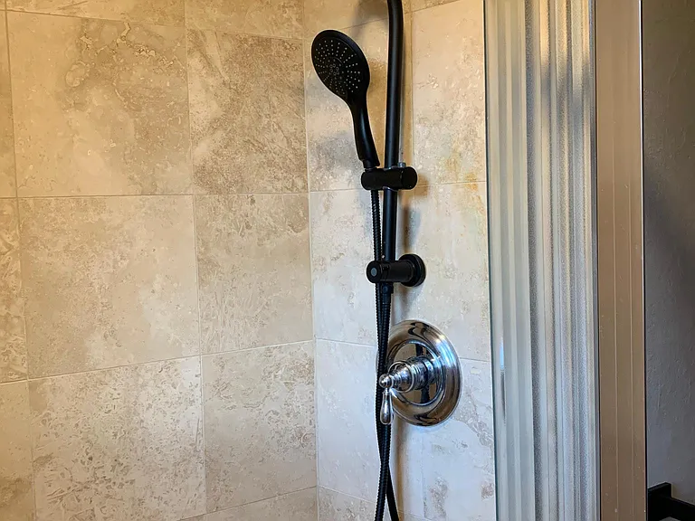 N Arizona Biltmore Cir — Photo 23