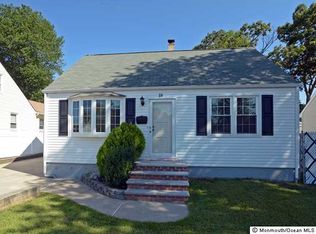 18 Dorothy St, Spotswood, NJ 08884