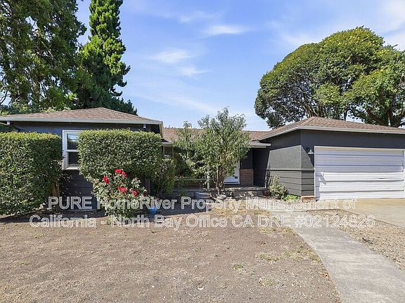 2nd image of 2107A Montgomery Dr