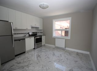 2 Glen Gordon Rd #4, Toronto, ON M6P 1B8