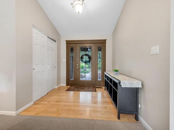 8552 Sagamore Dr, Cedar Hill, MO 63016