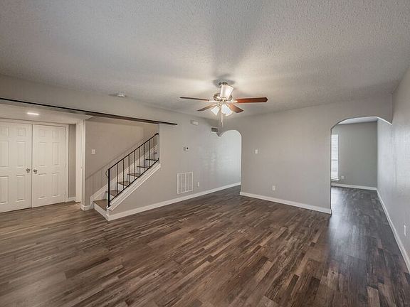 5th image of 1756 Belshire Ct