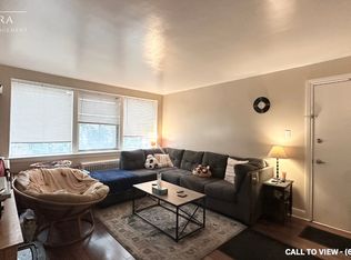 1007 Adelaide St N #8, London, ON N5Y2M8