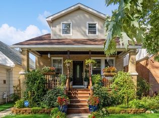 3222 N Neenah Ave, Chicago, IL 60634