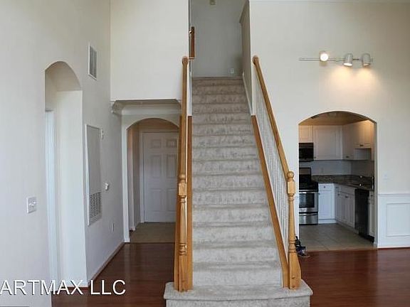 3rd image of 16 Granite Pl Unit 490