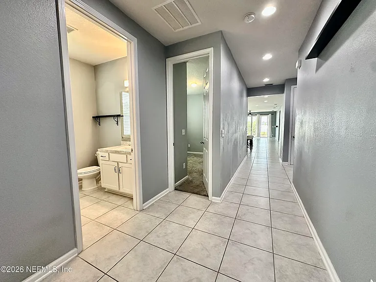 1443 Tropical Pine Cv — Photo 3