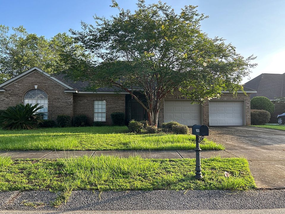 1st image of 9824 Norfolk Pl