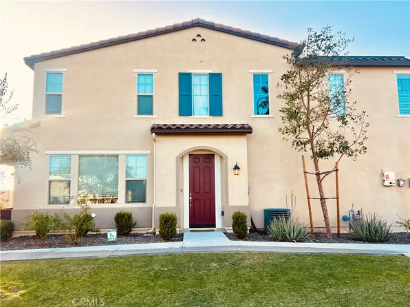 2106 Richard Prieto Ln, Colton, CA 92324
