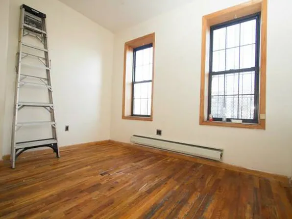 84 George Street image 23 of 29