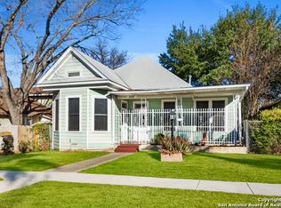 1033 W Summit Ave, San Antonio, TX 78201