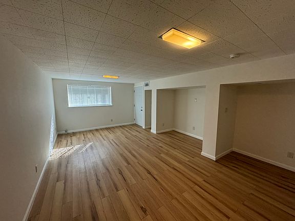 3rd image of 360 Eastmoor Ave