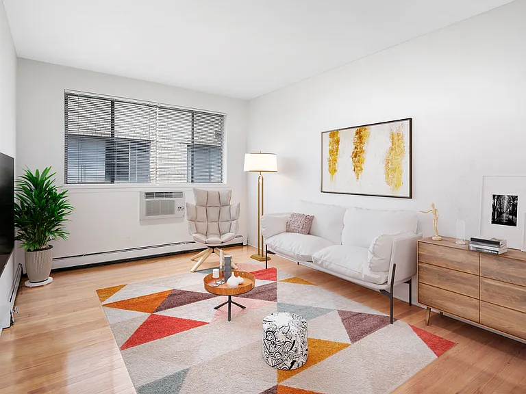 537 W. Melrose — Photo 6