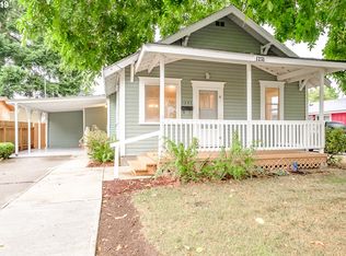 1251 Grove St, Lebanon, OR 97355