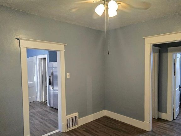 5th image of 518 S 9th St