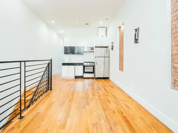 1465 Bushwick Avenue image 1 of 11