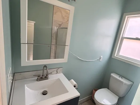 213 Paloma Ave, Salinas, CA 93905