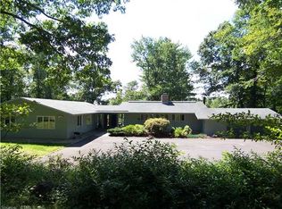79 Bayberry Hill Rd, Avon, CT 06001