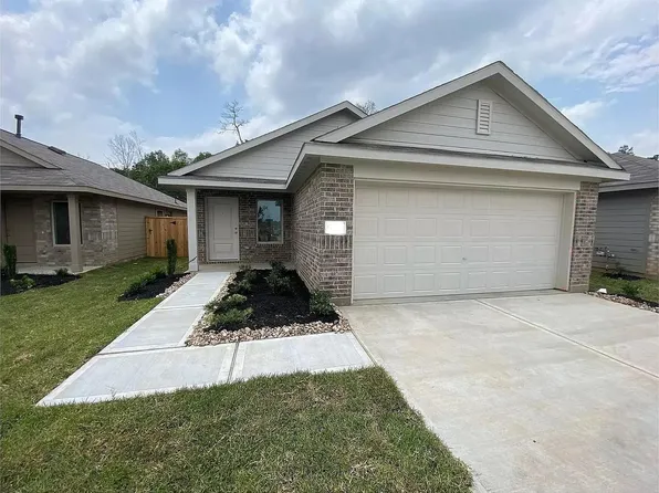 1558 San Sebastian Dr, Conroe, TX 77301