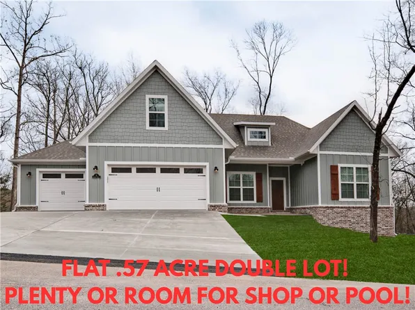 2 Drayton Cir, Bella Vista, AR 72715